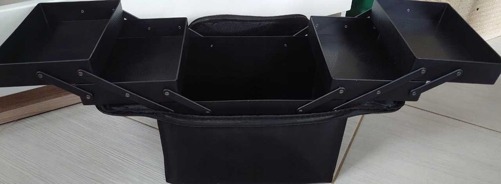NOWY Kuferek Kosmetyczka Rozkładana Organizer Make-Up Czarny 25×28×20
