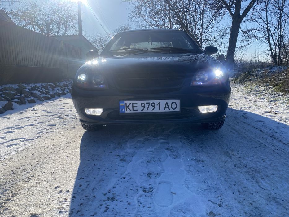 Geelу СК Кожаний Салон