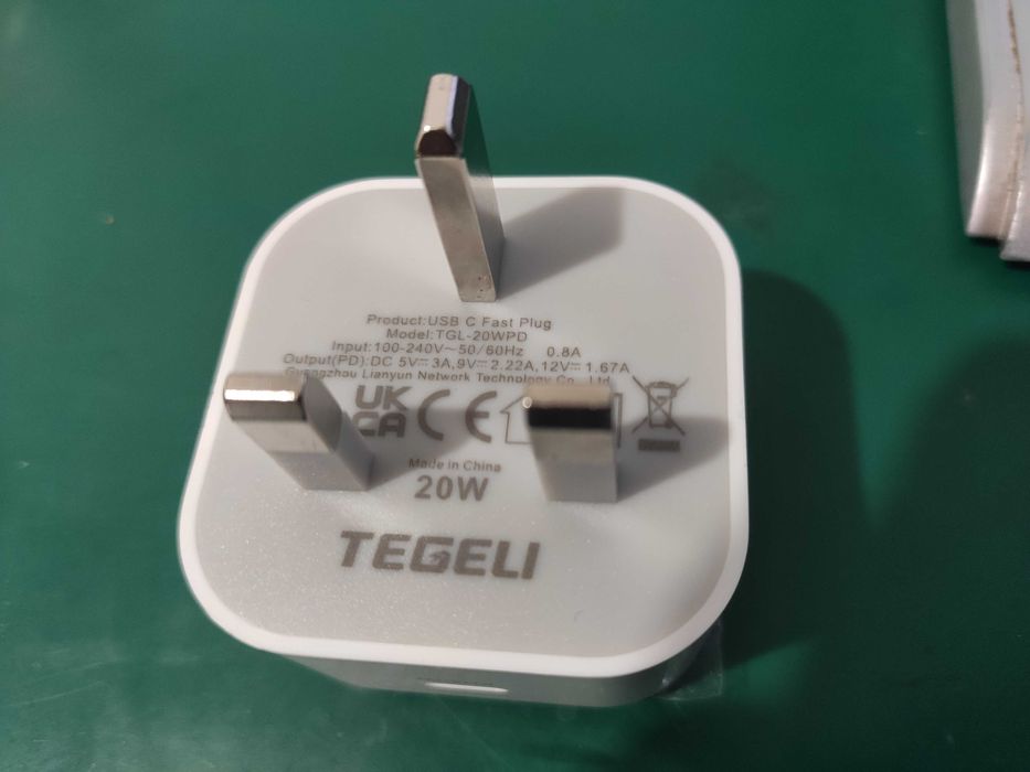 Ładowarka sieciowa zasilacz PD 20W USB-C + lightning Apple 5V 9V 12V