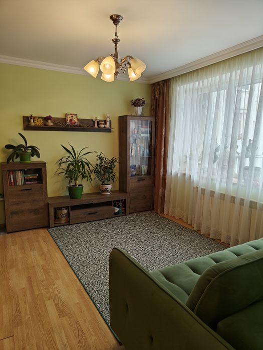 Продаю 2 рівнева квартира. Район Дружба