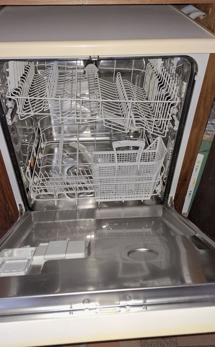 Máquina de Lavar loiça AEG (ainda com fabrico Alemão))