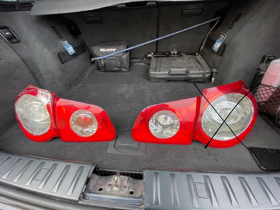 Задні ліхтарі Vw Passat b6 універсал