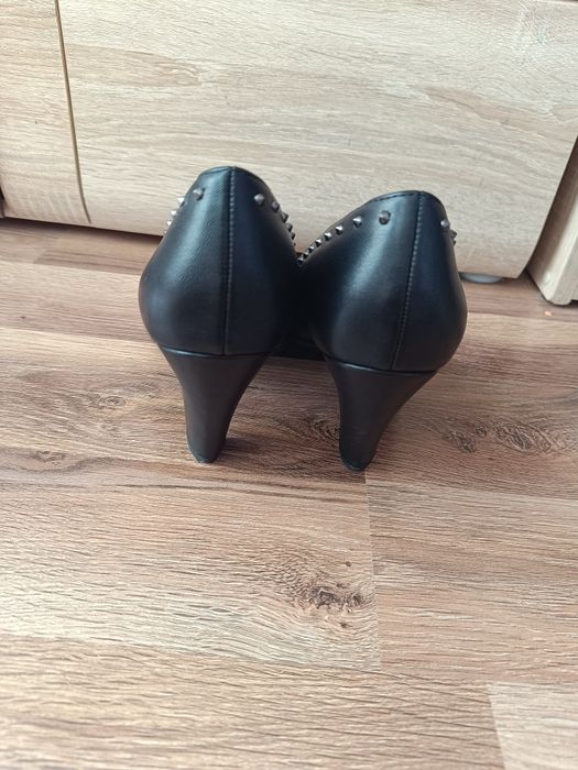 Buty pantofle damskie