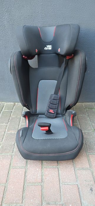 Fotelik Britax Römer Kidfix III  (15-36 kg) – Stan Idealny, Bezwypadkowy!