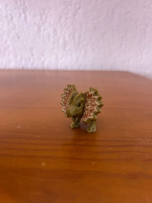 Dinossauros bebé kinder