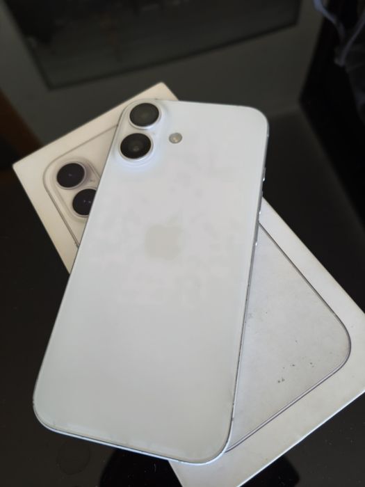 iPhone 16 128gb 91% bateria