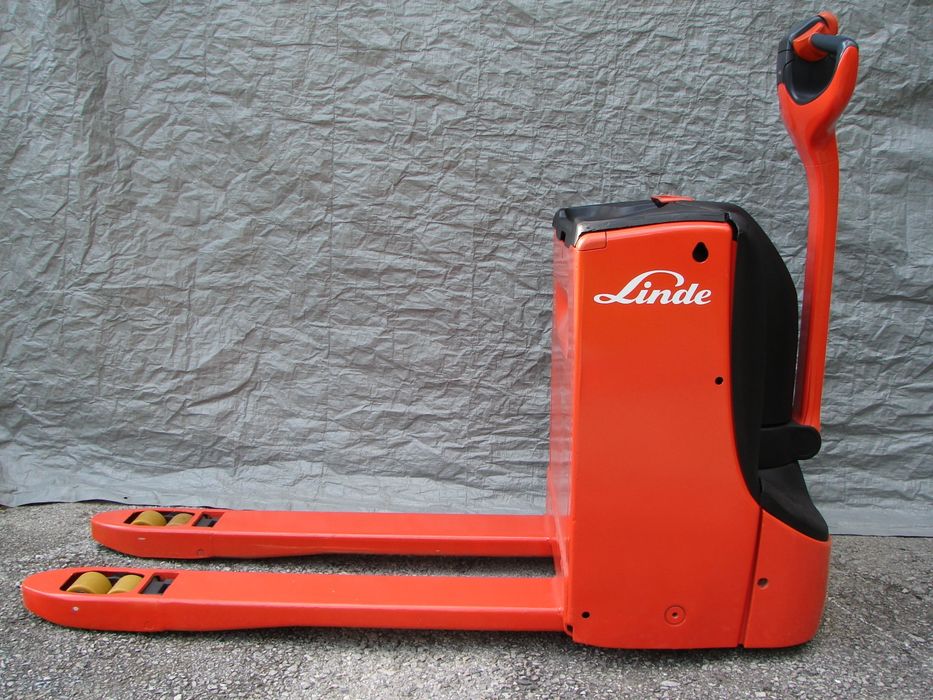 Paleciak elektryczny Linde T16 widły 100/115cm