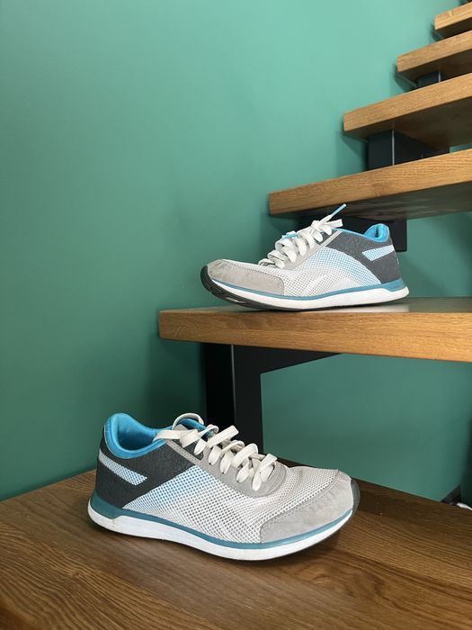 Buty sportowe damskie reebok białe do biegania sport niebieskie