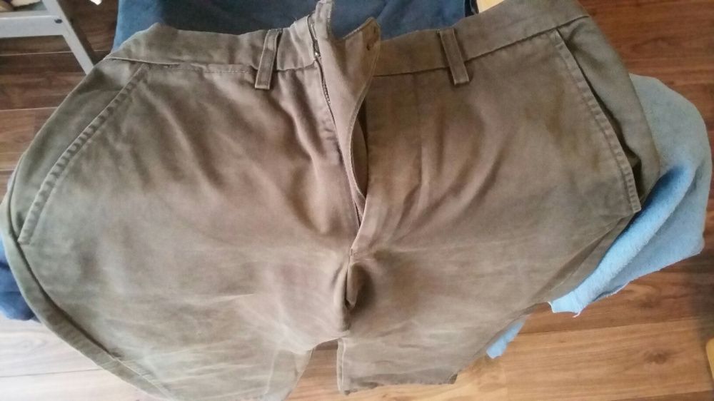 Calças chinos da often