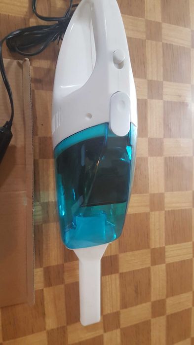 Odkurzacz samochodowy