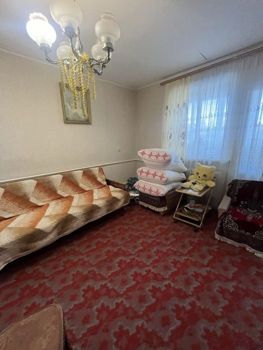 Будинок для сім`і на довгострокову оренду