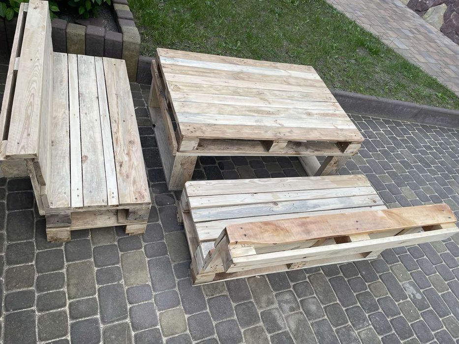Столики,лавки з піддонів