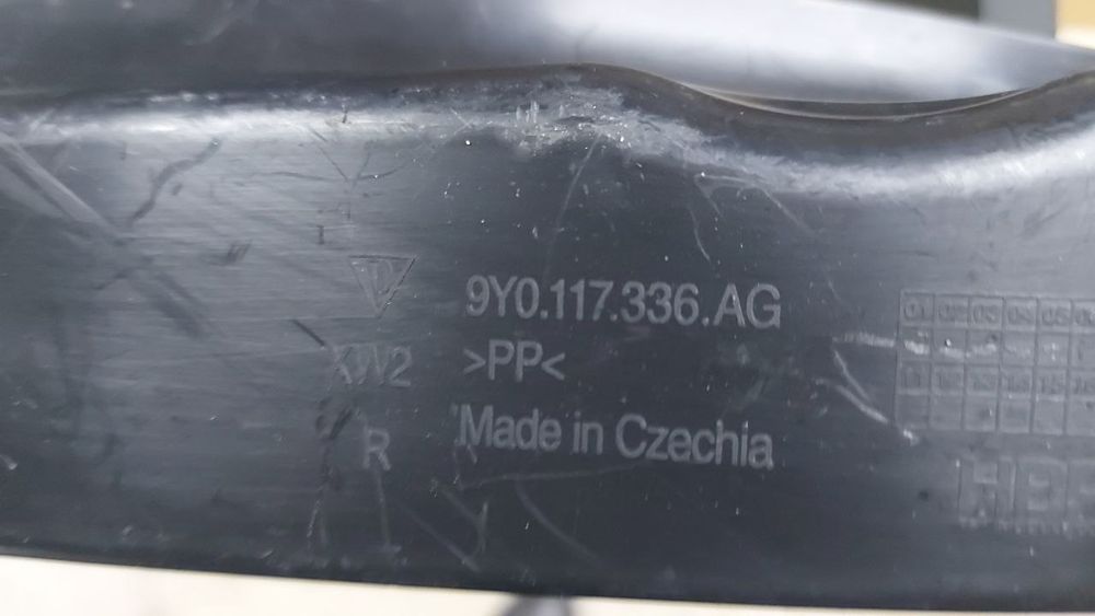 Porsche cayenne 9y0 рестайл воздуховод  9y0117336ag,9y0117335ag