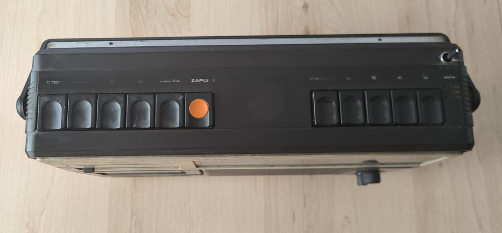Unitra ZRK Kasprzak Radiomagnetofon RM 222