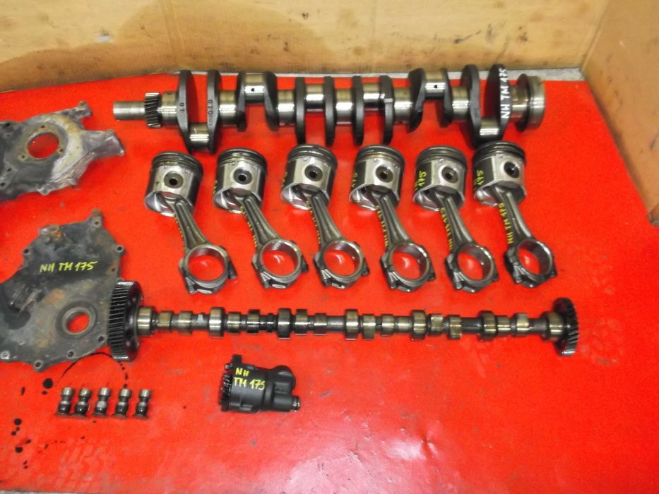 New Holland TM 175--silnik,wał,blok,tłok,korbowód,misa,wałek rozrządu-