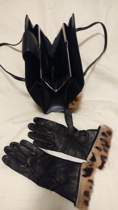 Torebka Dolce Gabbana z rekawiczkami
