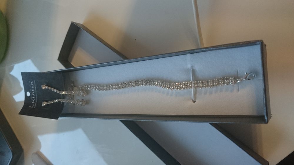 Kolczyki i bransoletka