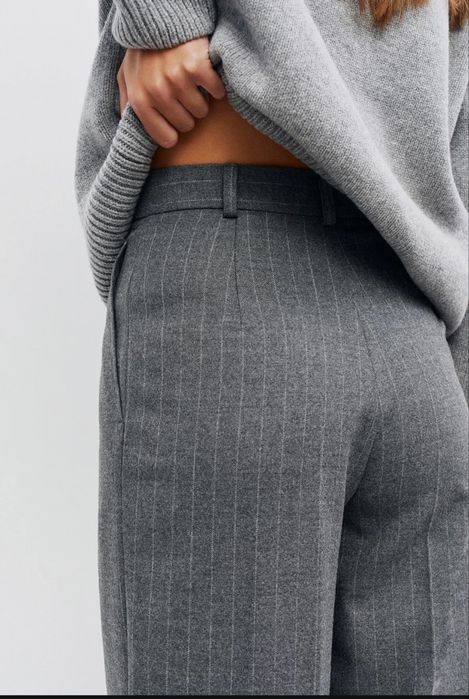 Костюм сірий брюки палаццо та жилет musthave