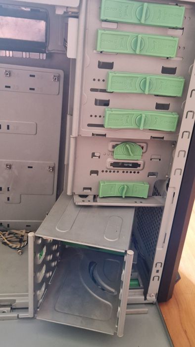 Caixa ATX para PC Torre