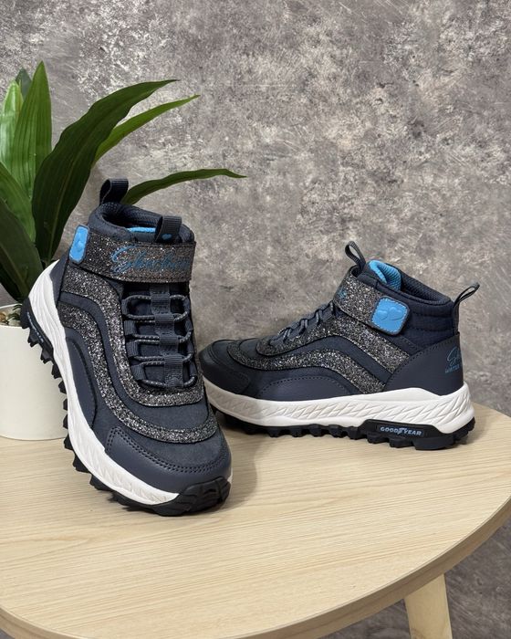 27 р Дитячі черевики Skechers Fuse Tread