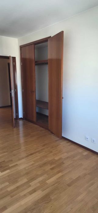 Apartamento T3 para Permuta por T2