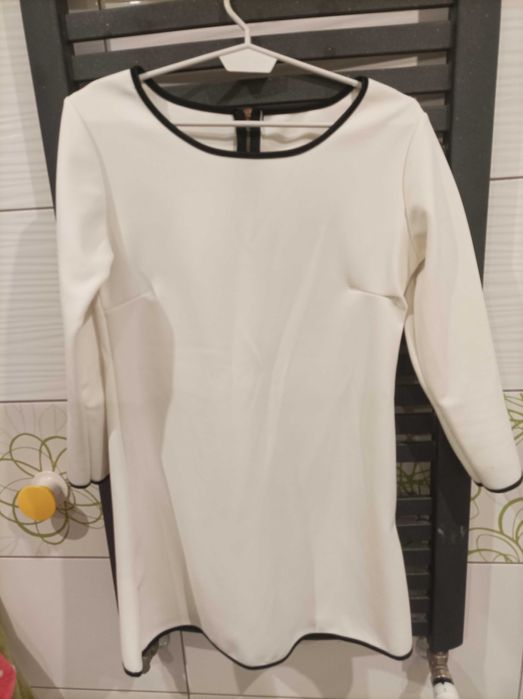 Sukienka damska ecri