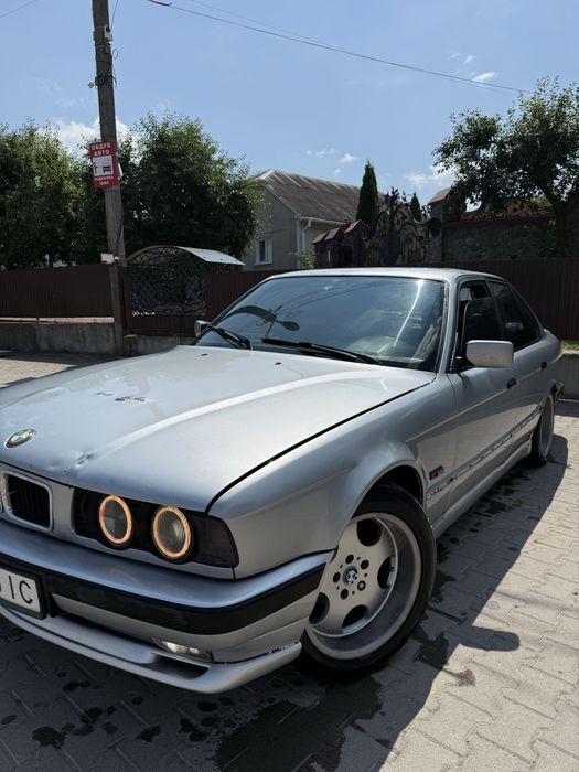 Продам BMW e34 525 TDS