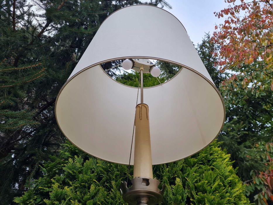 Piękna stylowa lampa stojąca Podłogowa