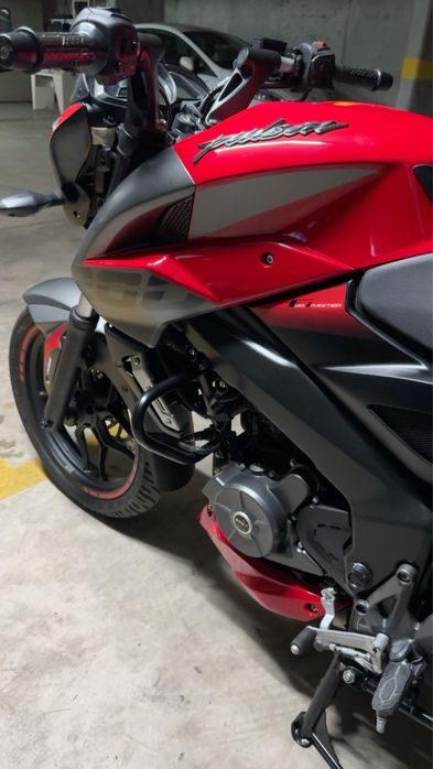 Moto Pulsar NS 200 ABS nova
