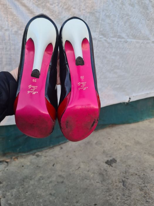 Вечірні гарні туфлі