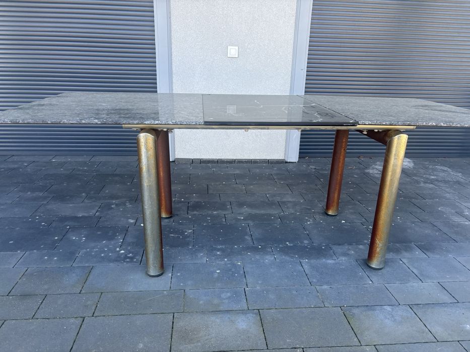 Stol marmurowy granitowy