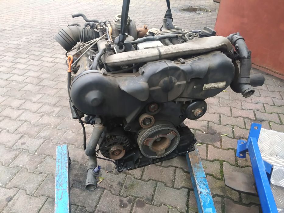 Silnik 2.5 TDI  AKN kompletnym