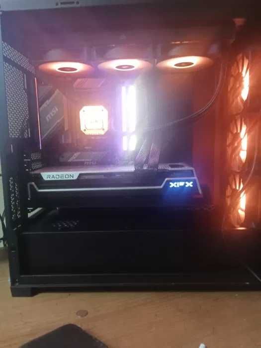 pc gaming high end - ryzen 7 7800X3D - RTX 5070 - 32GB - 2TB