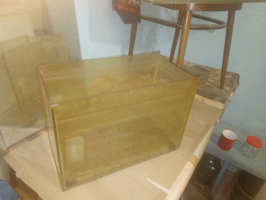 Продам аквариум 20.50.100л.