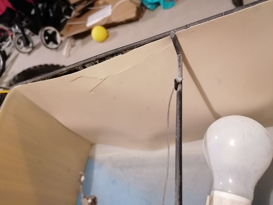 Żyrandol czarna nitka duży.