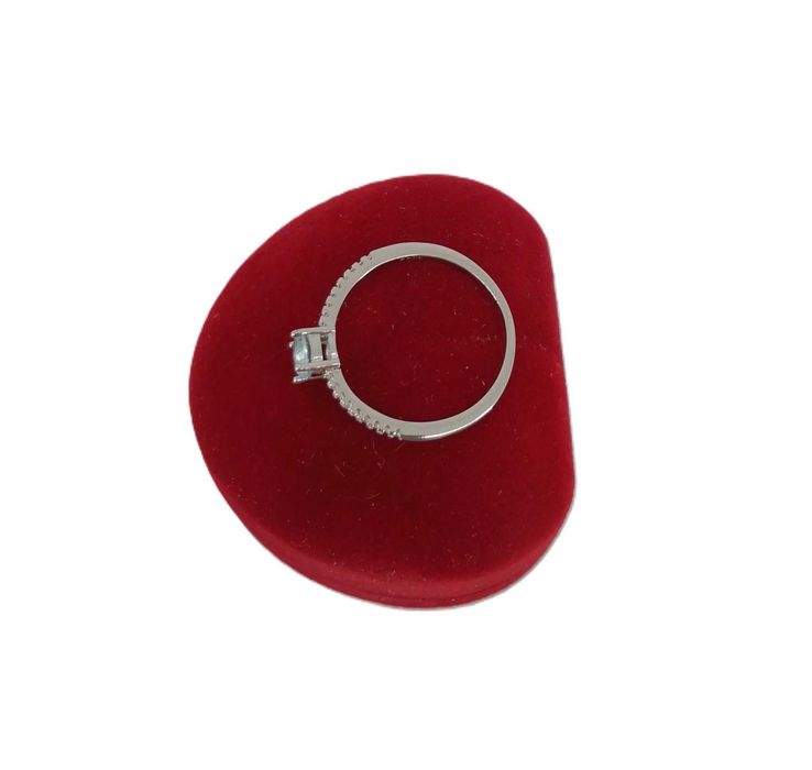 Srebrny PIERŚCIONEK 1,35G 925 R.19