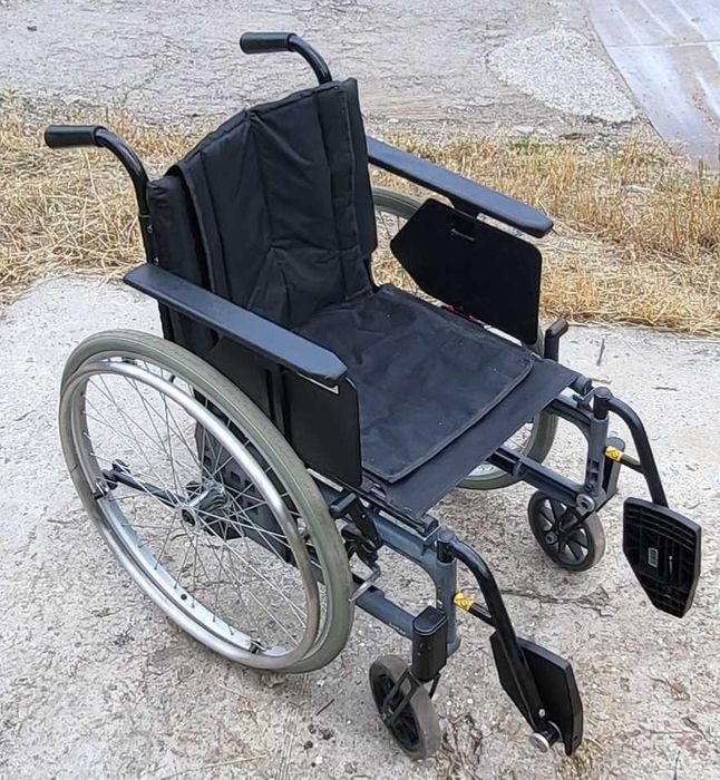 Інвалідний візок Etac 40S