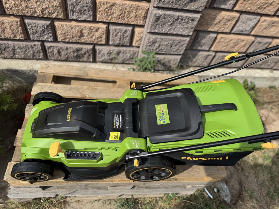 Акція до понеділка! Акумуляторна газонокосилка Procraft Plm 24