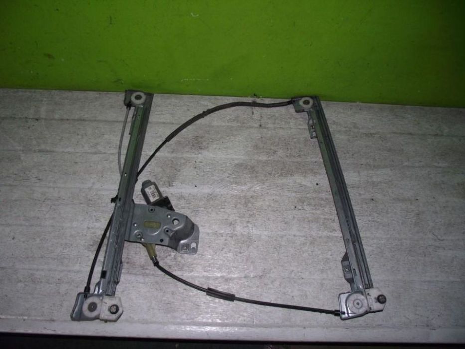 Elevador Frente Direito Renault Kangoo - 2008 / 2015 - EL477
