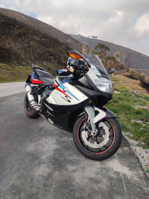 BMW K1300S – Performance, Conforto e Tecnologia (Estado Impecável)