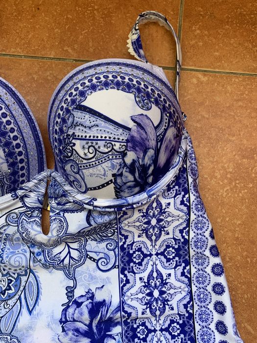 Цільний купальник resort 14 р.