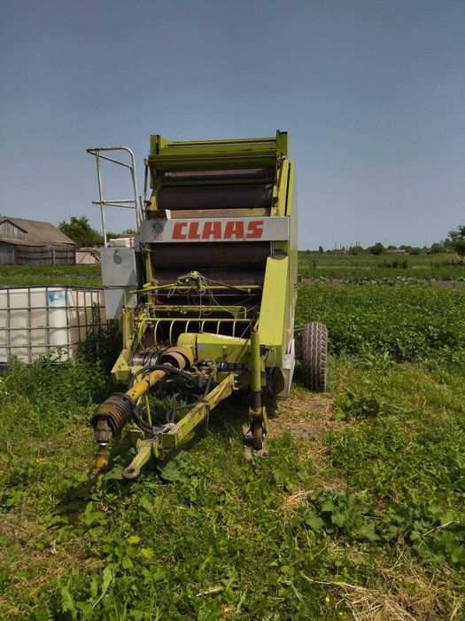 Продам рулонний прес Клас Роланд