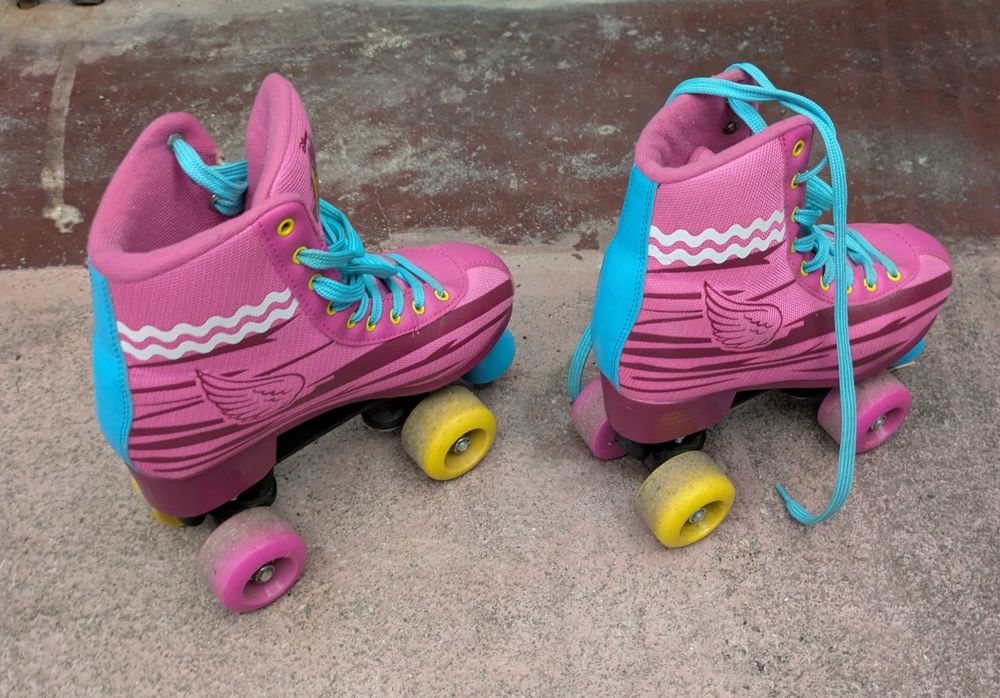 Patins 4 rodas Soy Luna