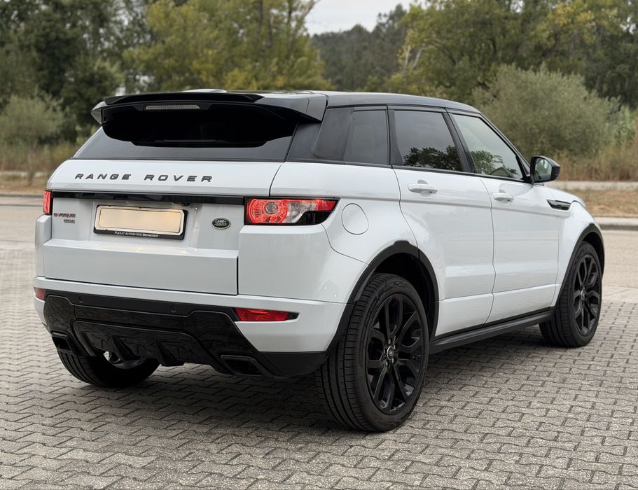 Range Rover Evoque 2.2SD4 R-Dynamic