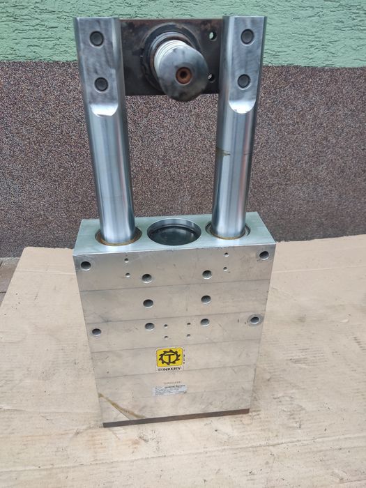 Siłownik pneumatyczny