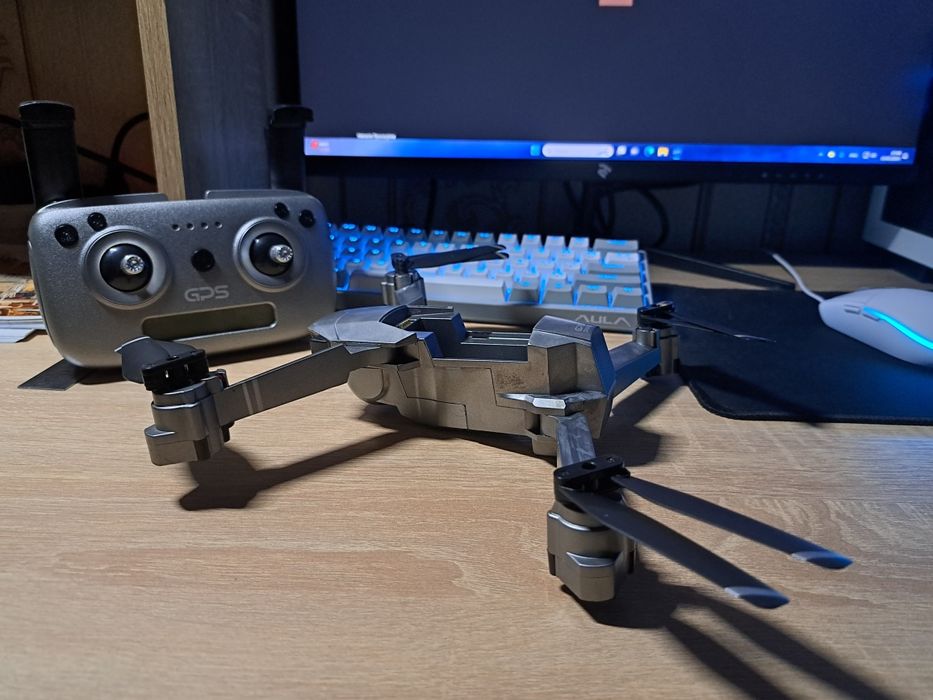 Квадрокоптер SG907