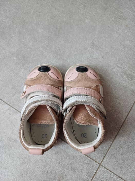 Wiosenne dziewczęce trzewiki Bartek r. 20