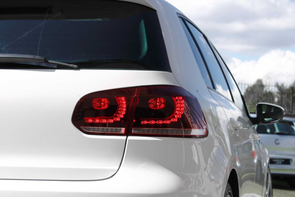 VW Golf 6 GTI DSG 2.0 TSI 211CV (229€/Mês)