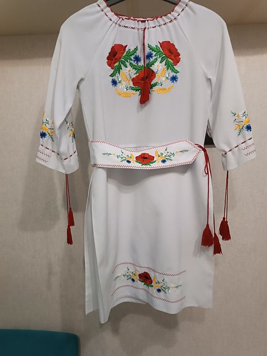 Вишиванка, плаття вишите