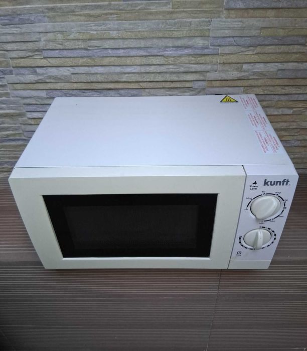 Vende-se Micro-Ondas Kunft